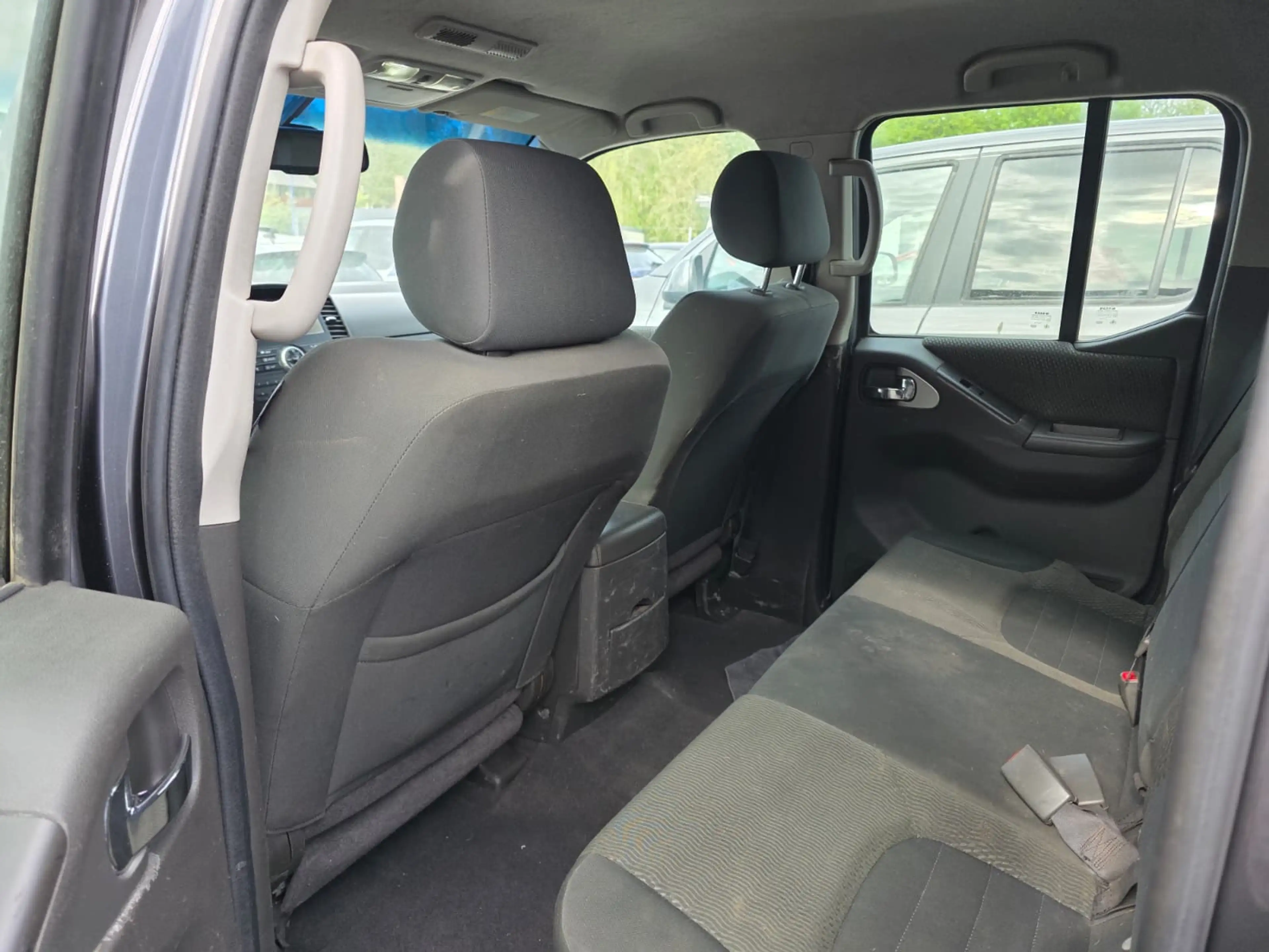 Nissan Navara 2.5 dCi 4x4 NAVI-CAMERA UTILITAIRE — photo 6