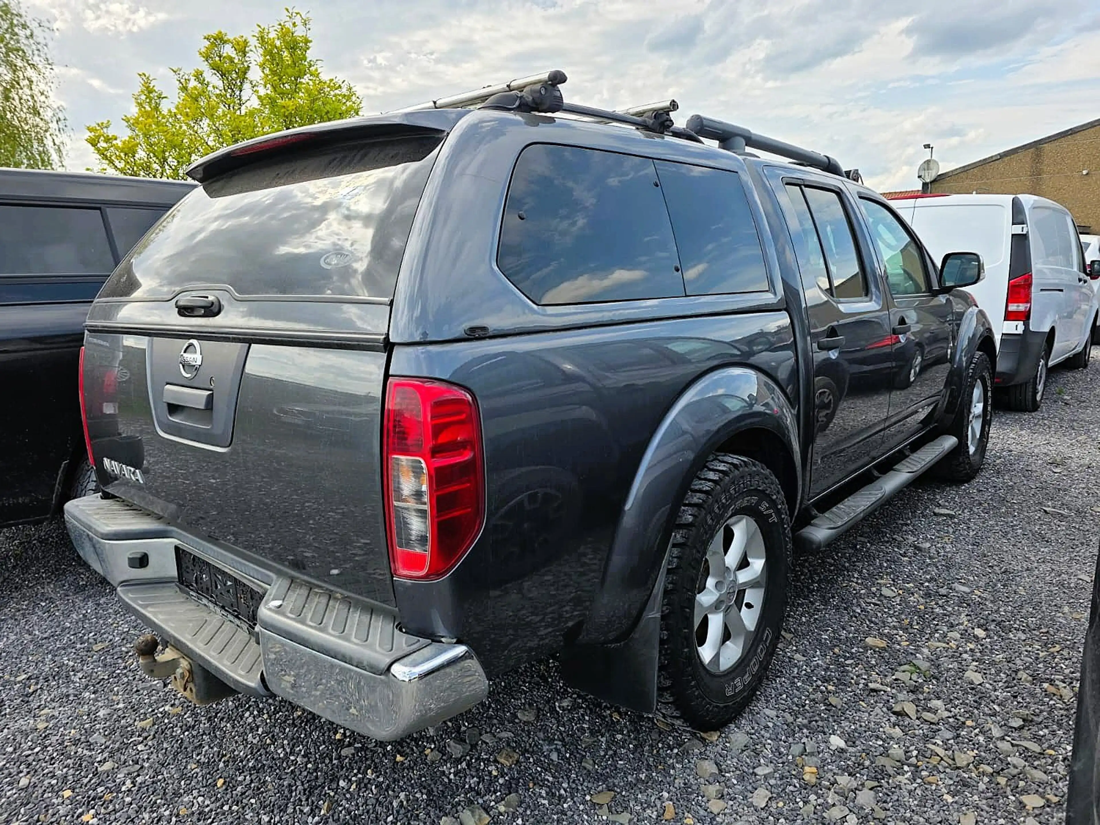 Nissan Navara 2.5 dCi 4x4 NAVI-CAMERA UTILITAIRE — photo 4