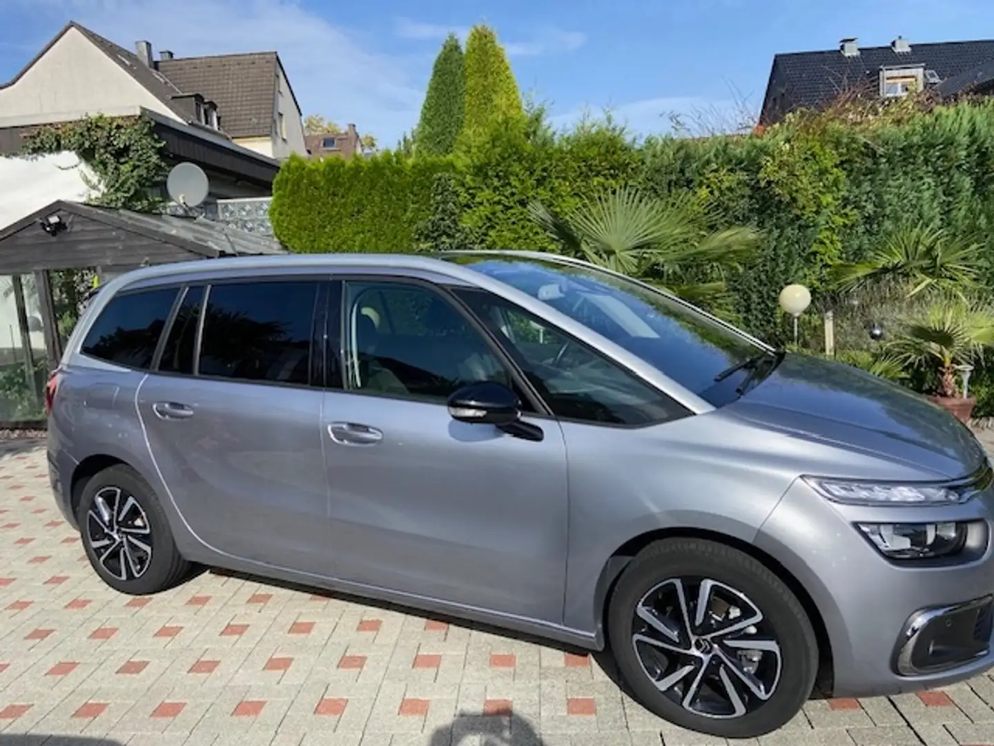 Citroen Grand C4 SpaceTourer GRAND C4 Spacetourer BlueHdi 130 S S EAT Gris - 1