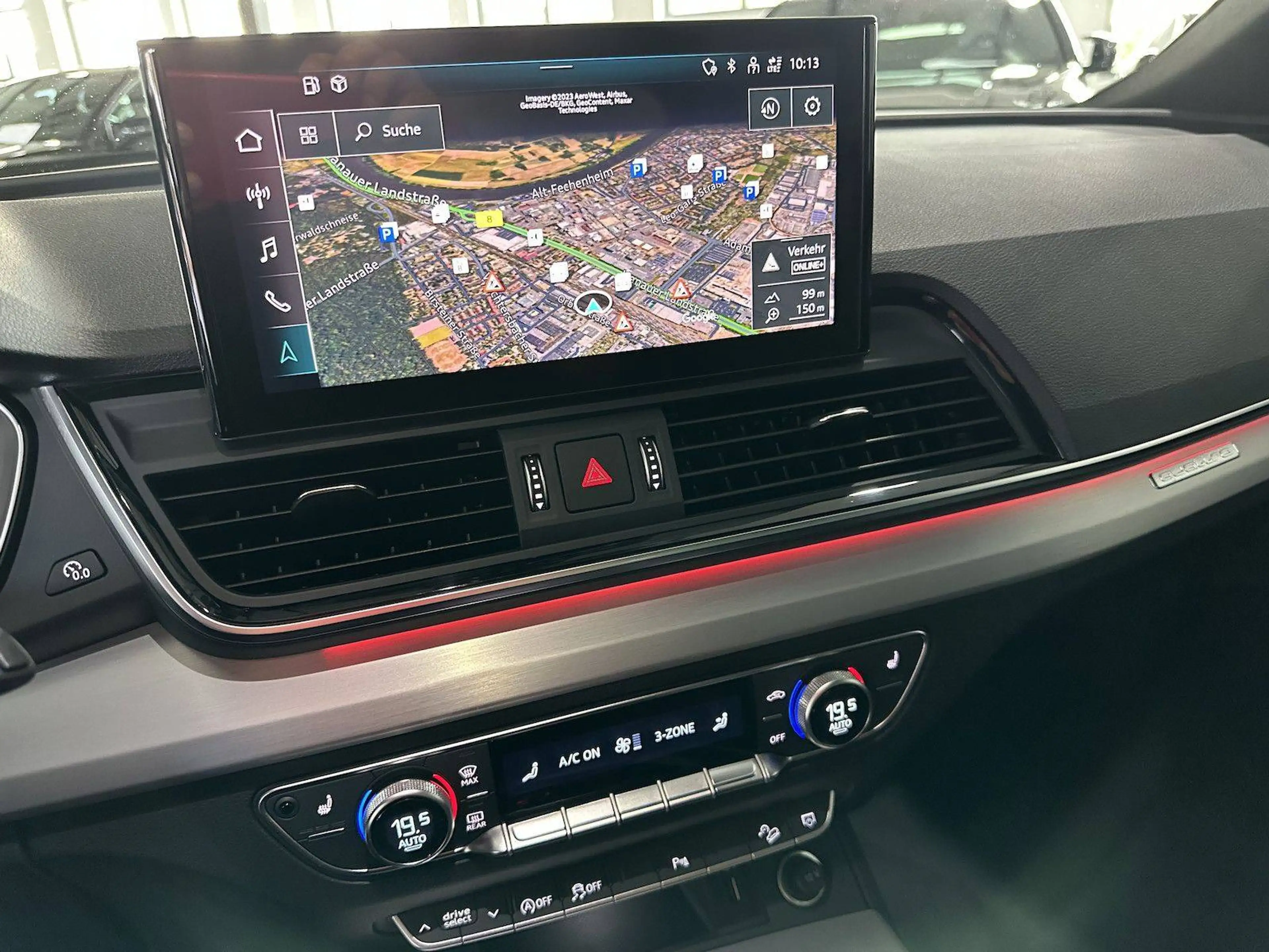 Audi Q5 50 TDI quattro S line — photo 13