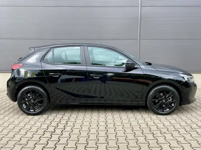 Opel Corsa view 8