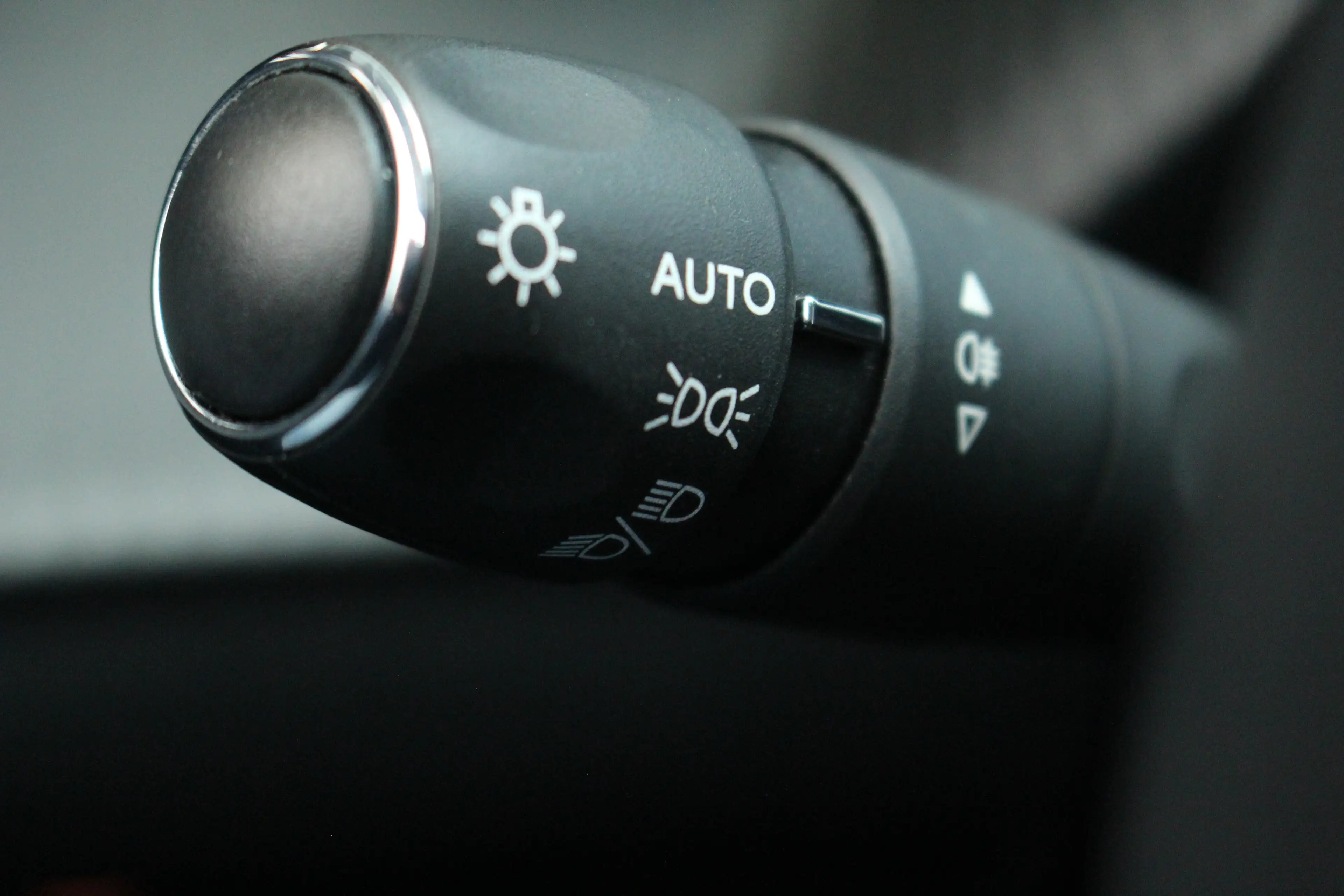 Peugeot 208 1.2 Allure Climate | Carplay | LED | 16" Lichtmeta — photo 14