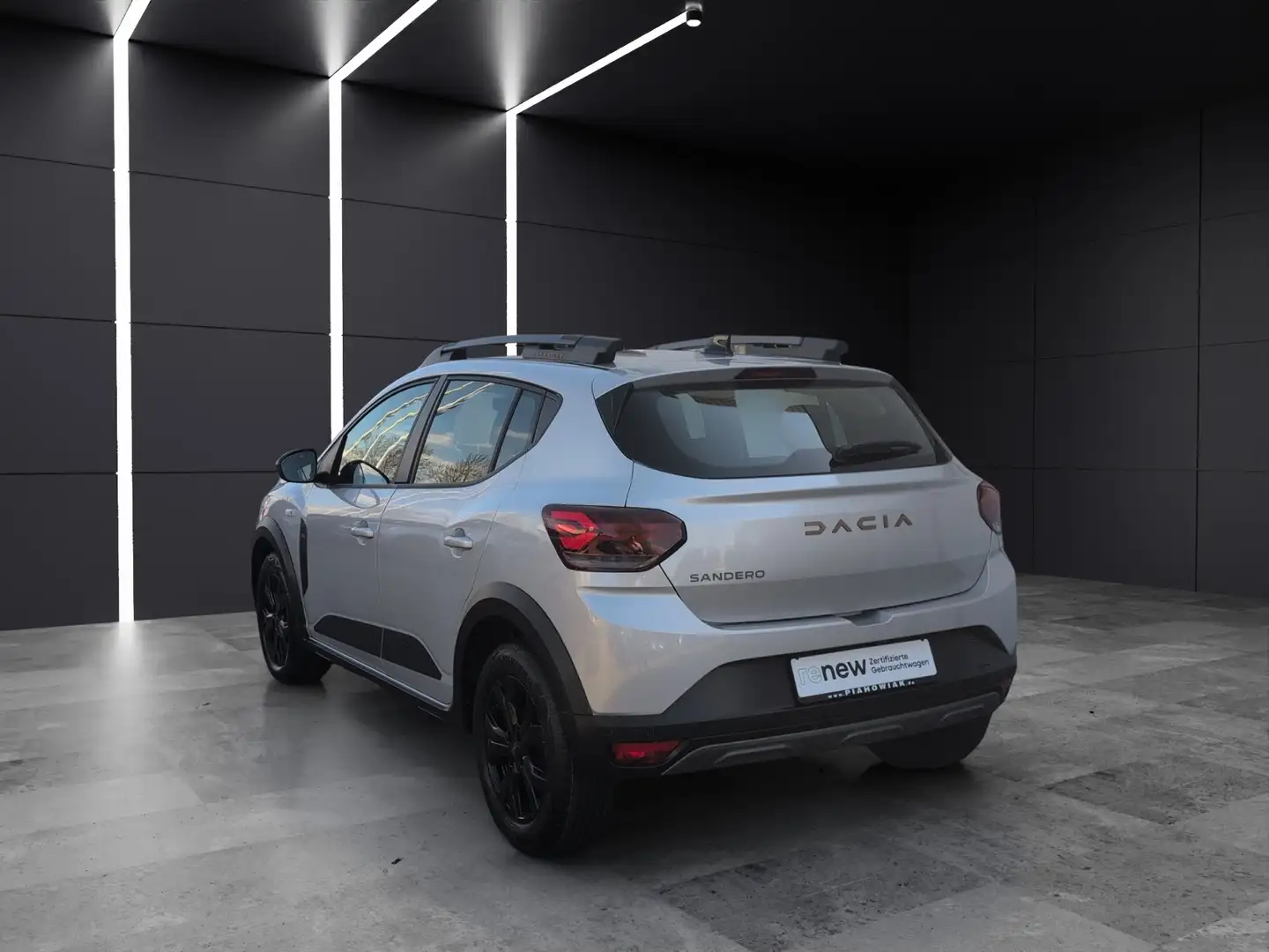 Dacia Sandero Stepway Extreme+ TCe 100 ECO-G Rückfahrkamera Navi Grau - 2
