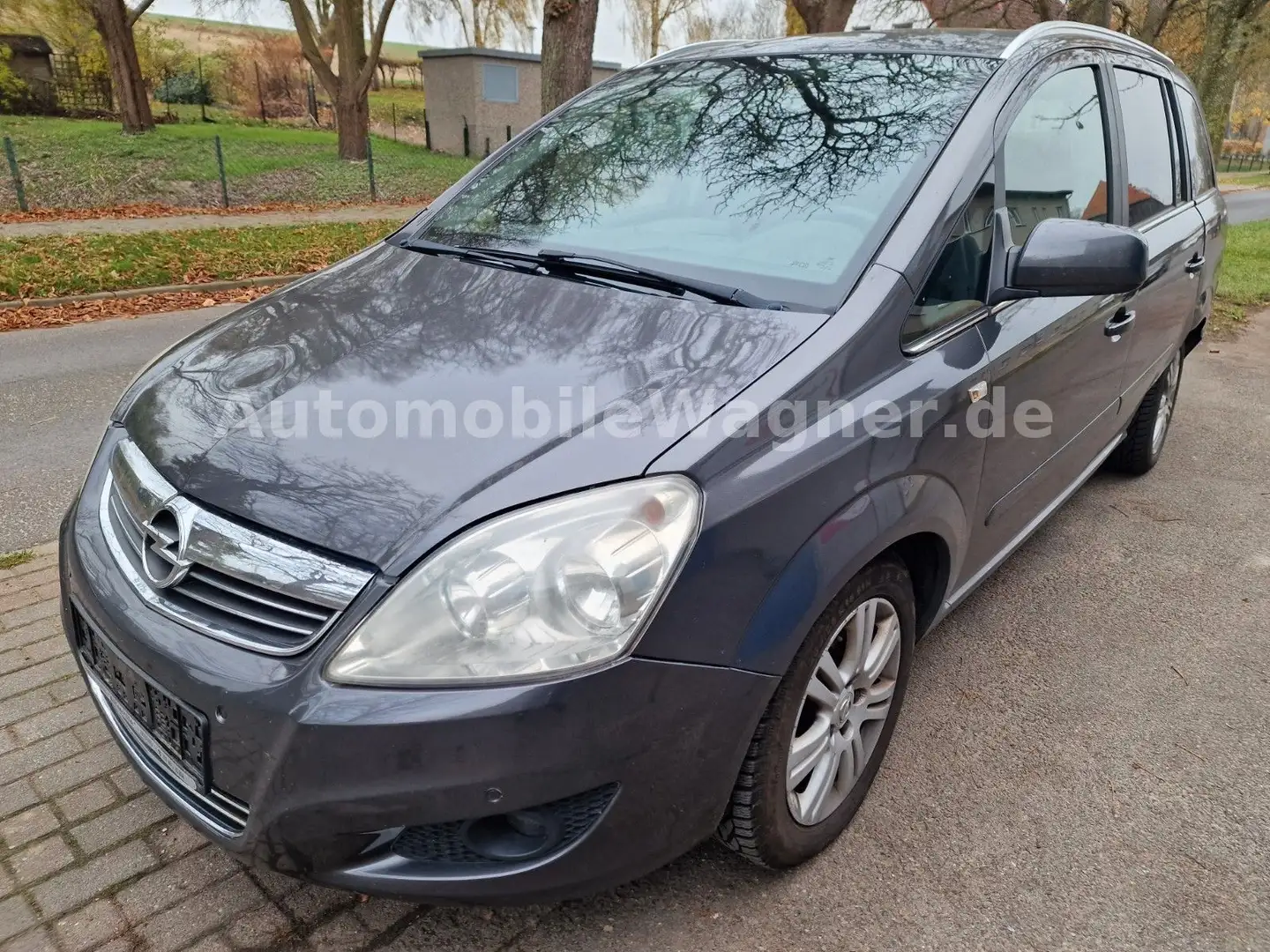 Opel Zafira B Innovation "110 Jahre"TÜV bis 03/2026 ! Grijs - 1