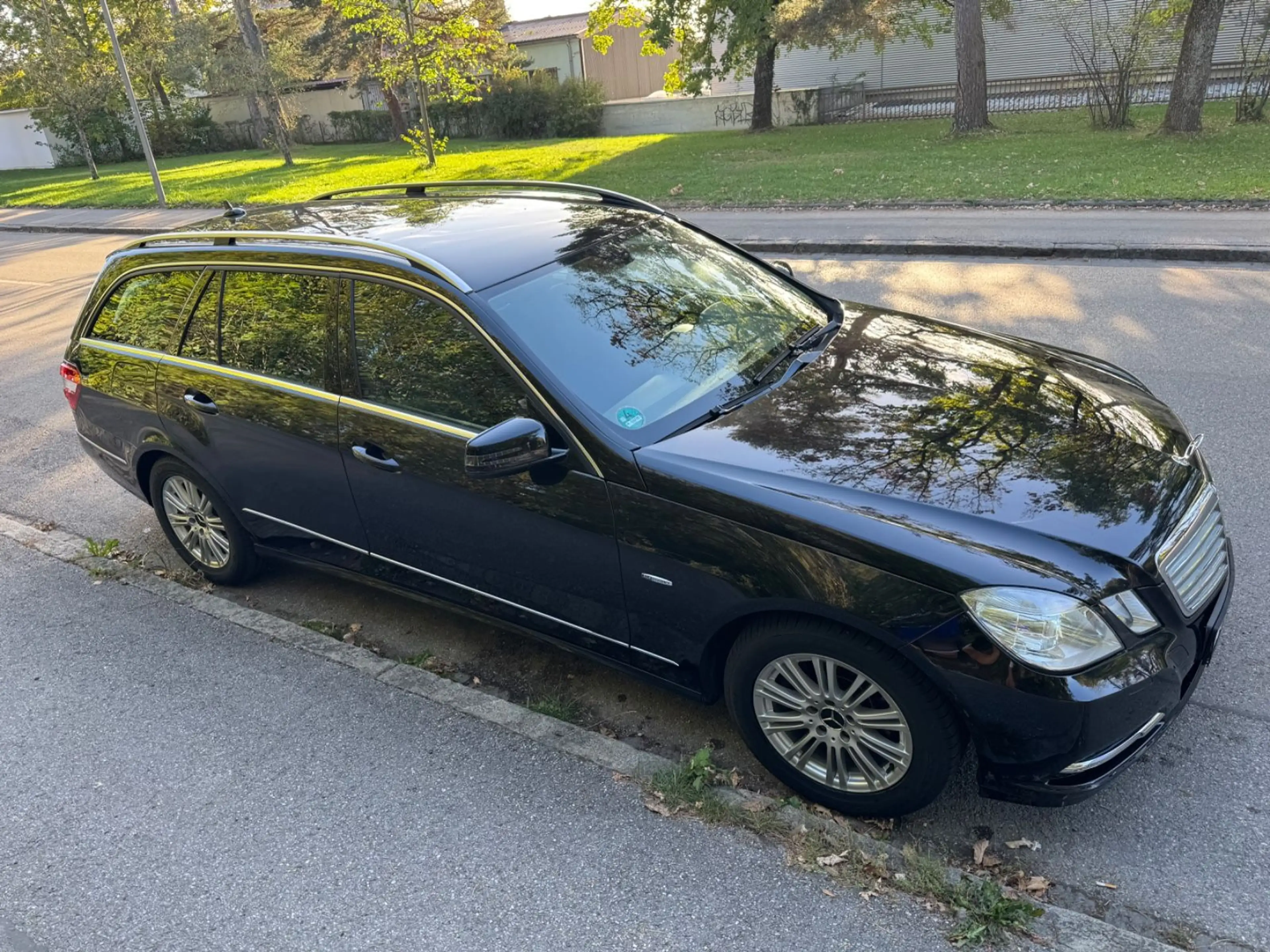 Mercedes-Benz E 220 E T-Modell E 220 CDI BlueEfficiency — photo 8