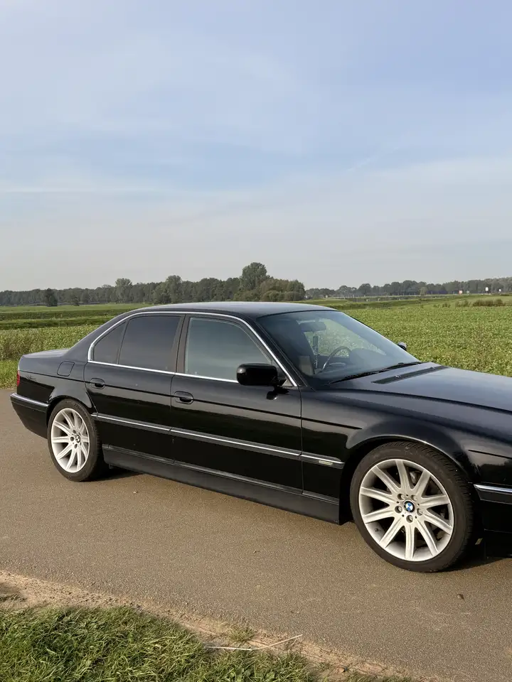 BMW 730d, foto 2