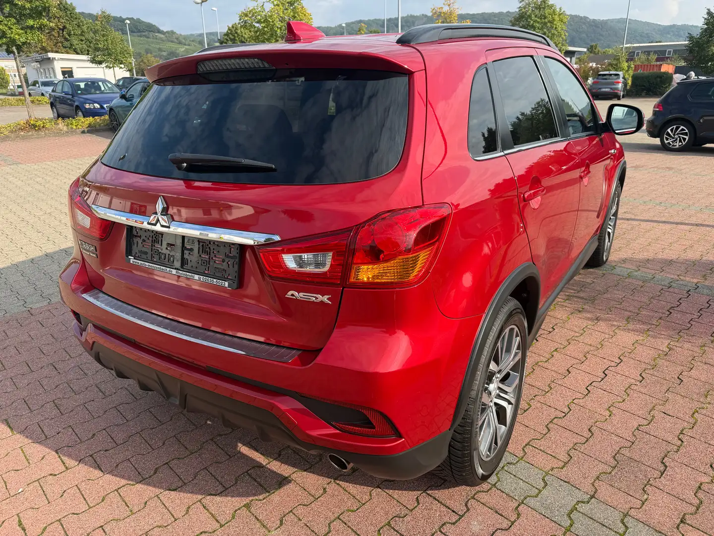 Mitsubishi ASX Edition 100+ 2WD Rot - 2