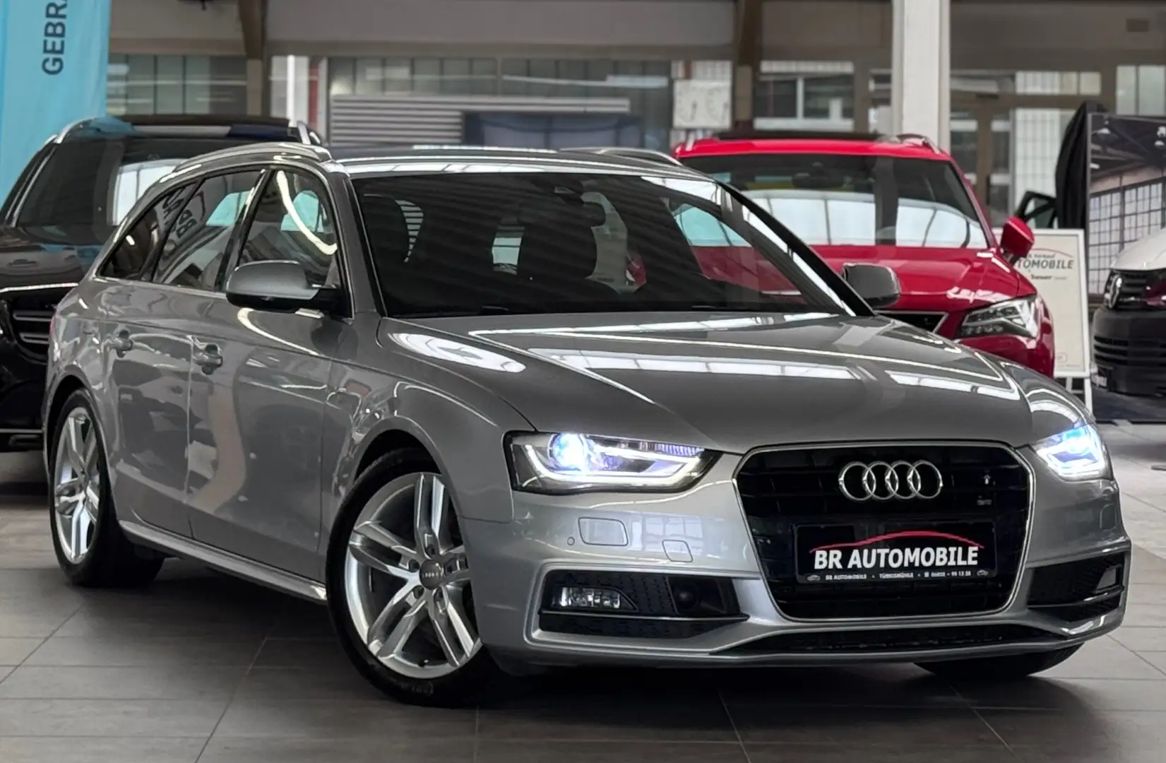 Audi A4 S line Sportpaket plus*2.Hand*Bi-Xenon*AHK*Spurhal Grau - 2