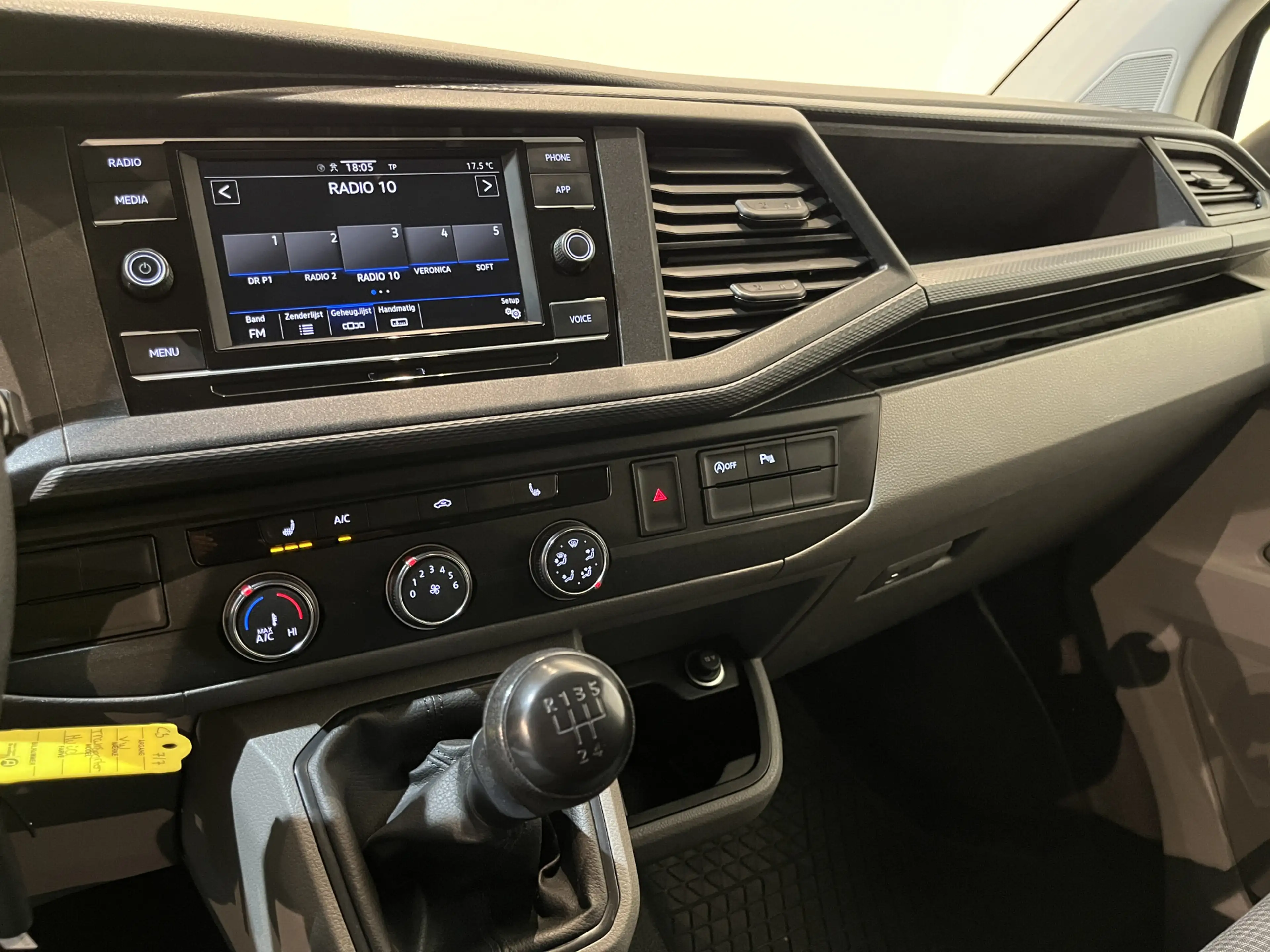 Volkswagen T6.1 Transporter 2.0 TDI L1H1 / Euro 6 / Airco / CarPlay / Cruise C — photo 7