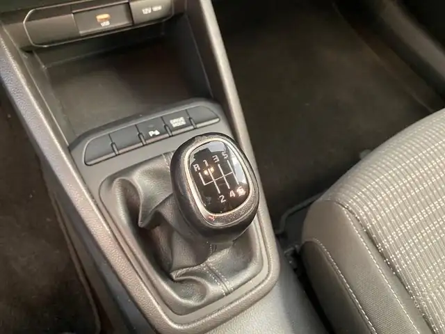 Kia Stonic view 12