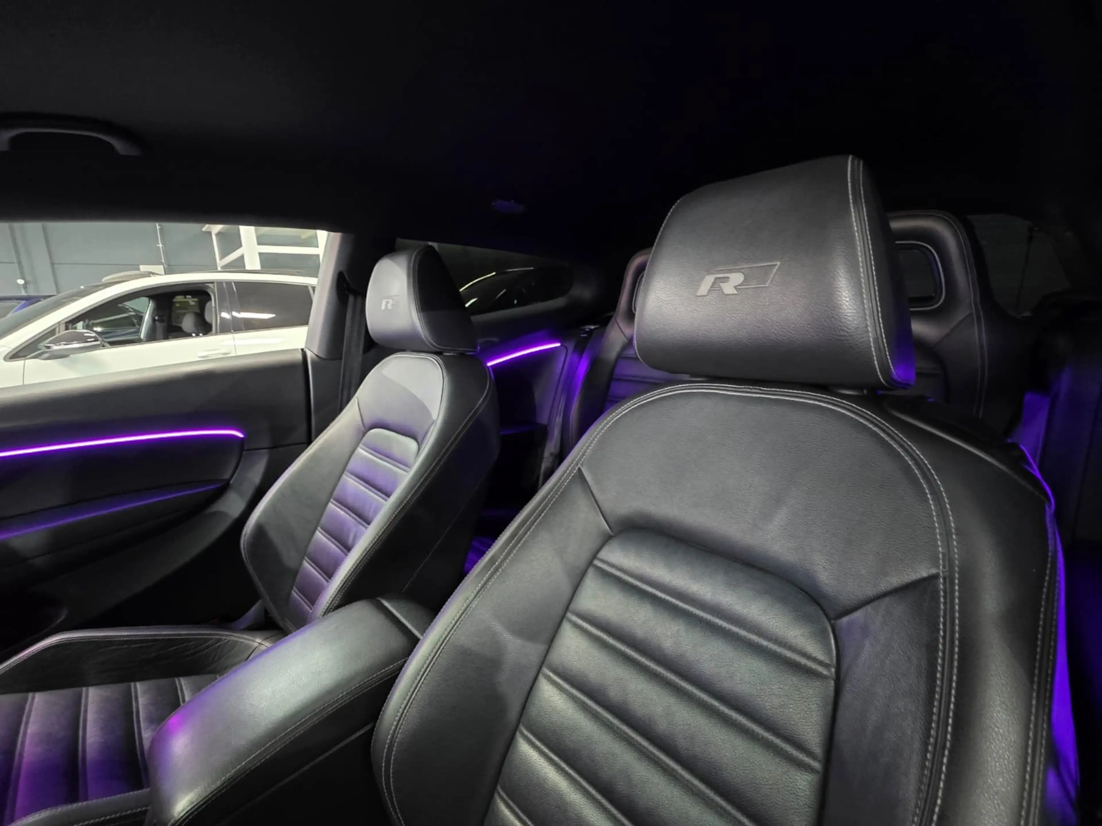 Volkswagen Scirocco Scirocco 2.0 TSI DSG — photo 10