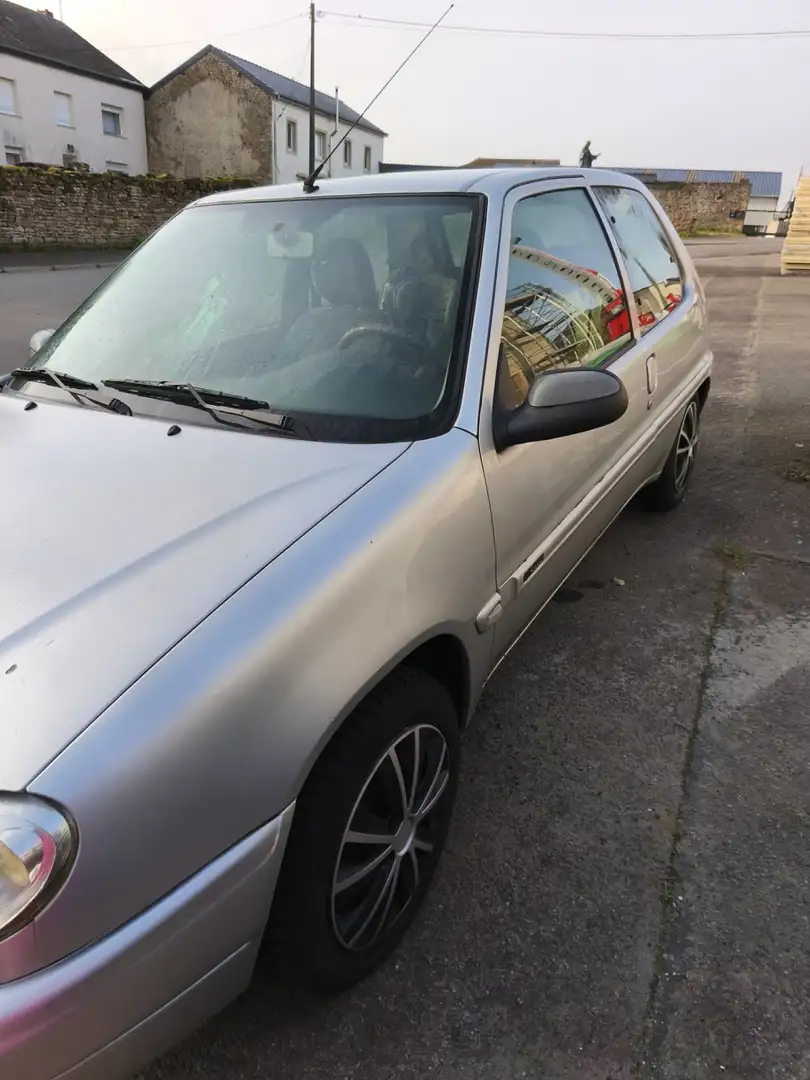 Citroen SAXO 1.1 Exclusive - 2