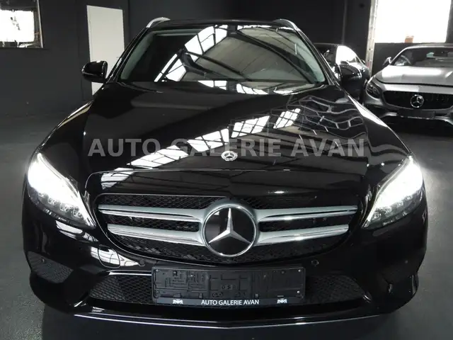 Mercedes-Benz C-Class view 6