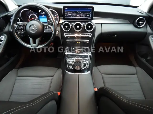 Mercedes-Benz C-Class view 14