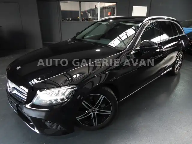 Mercedes-Benz C-Class view 8