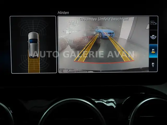 Mercedes-Benz C-Class view 22