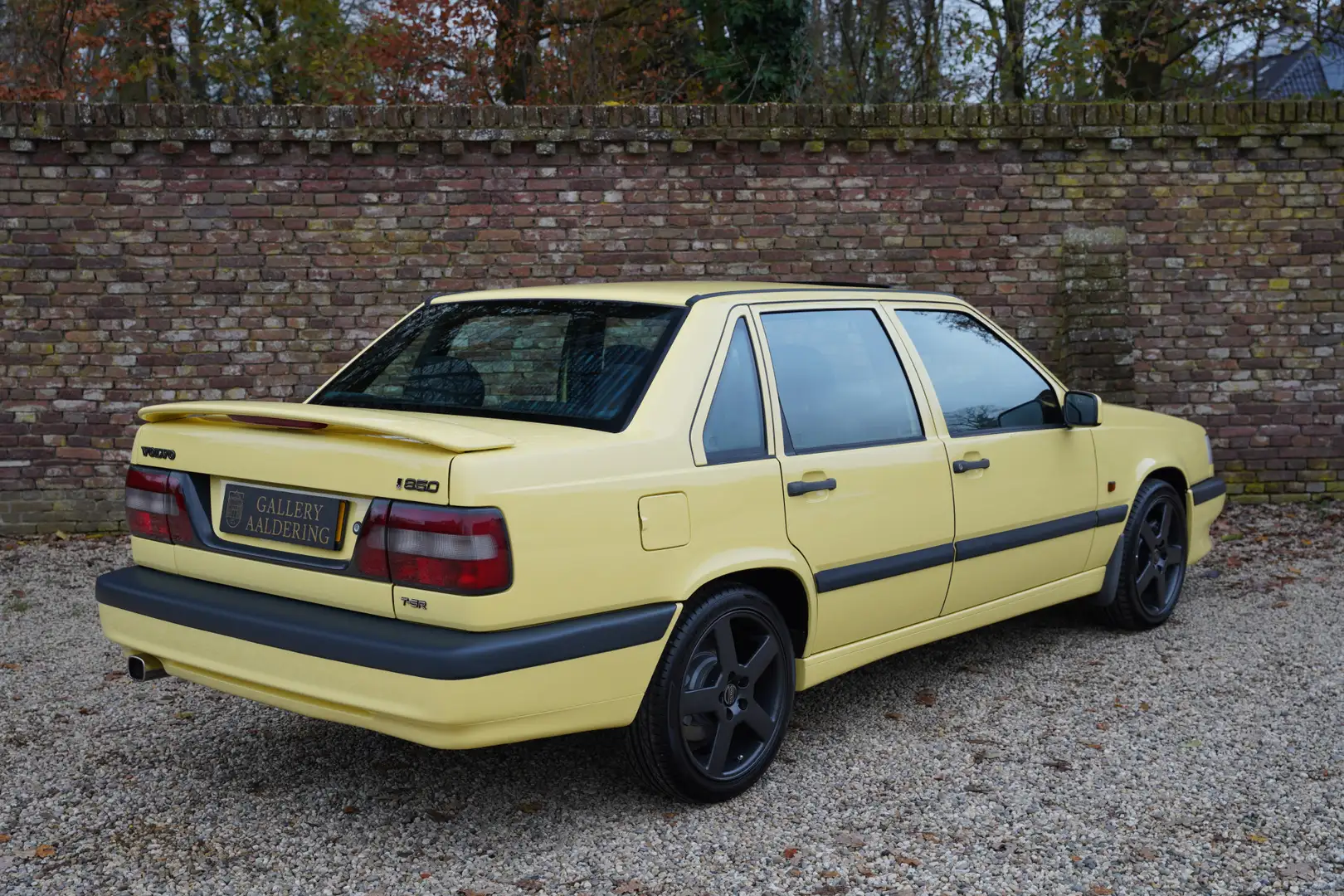 Volvo 850 T-5R Cream-Yellow, overhauled condition Gelb - 2