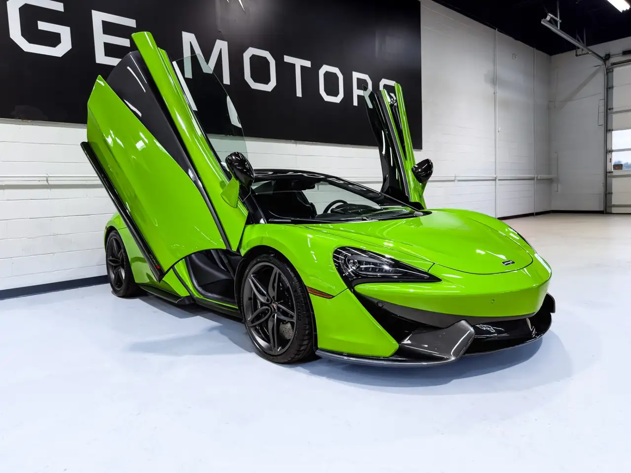 McLaren 570S fotografie McLaren 570S