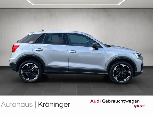 Audi Q2 view 4