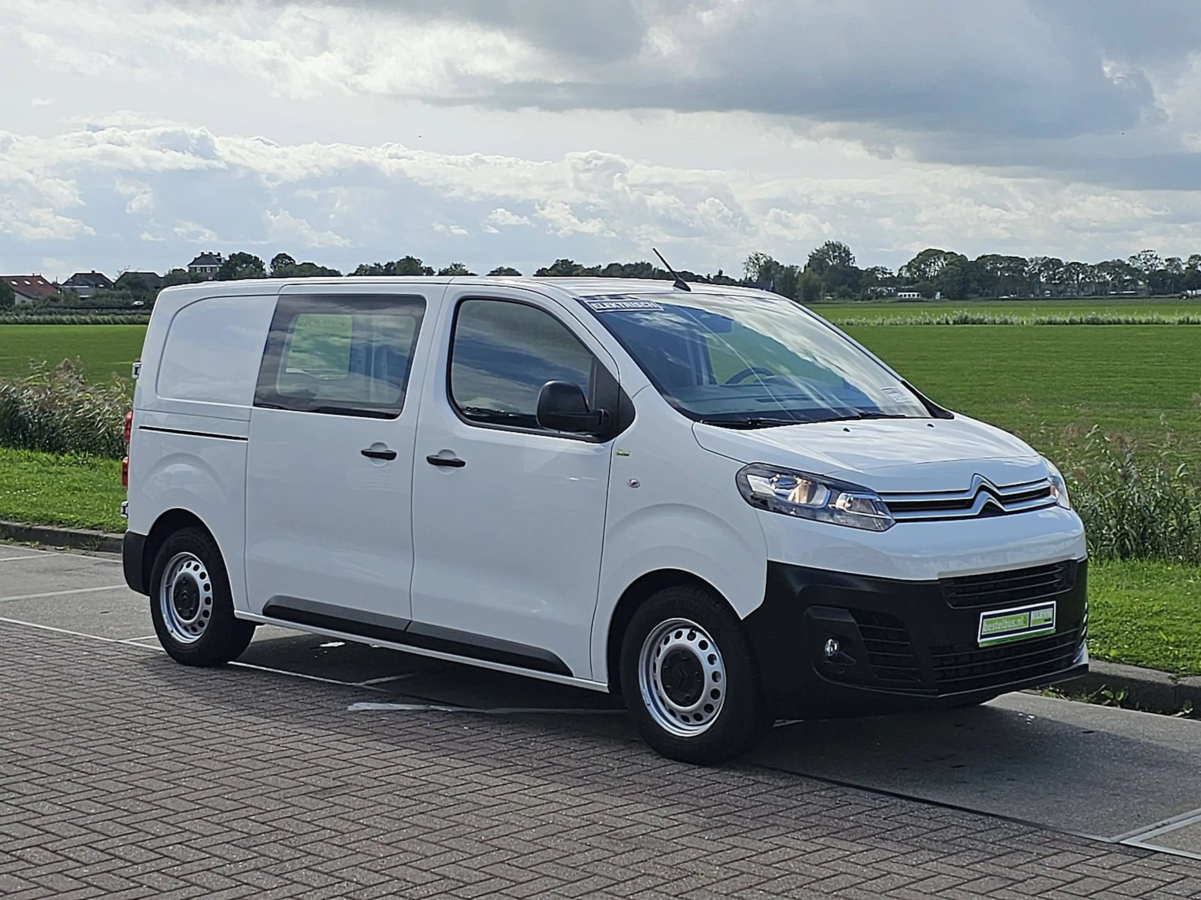 Citroen Jumpy E-JUMPY L2 50kWh 230KM WLTP — photo 5
