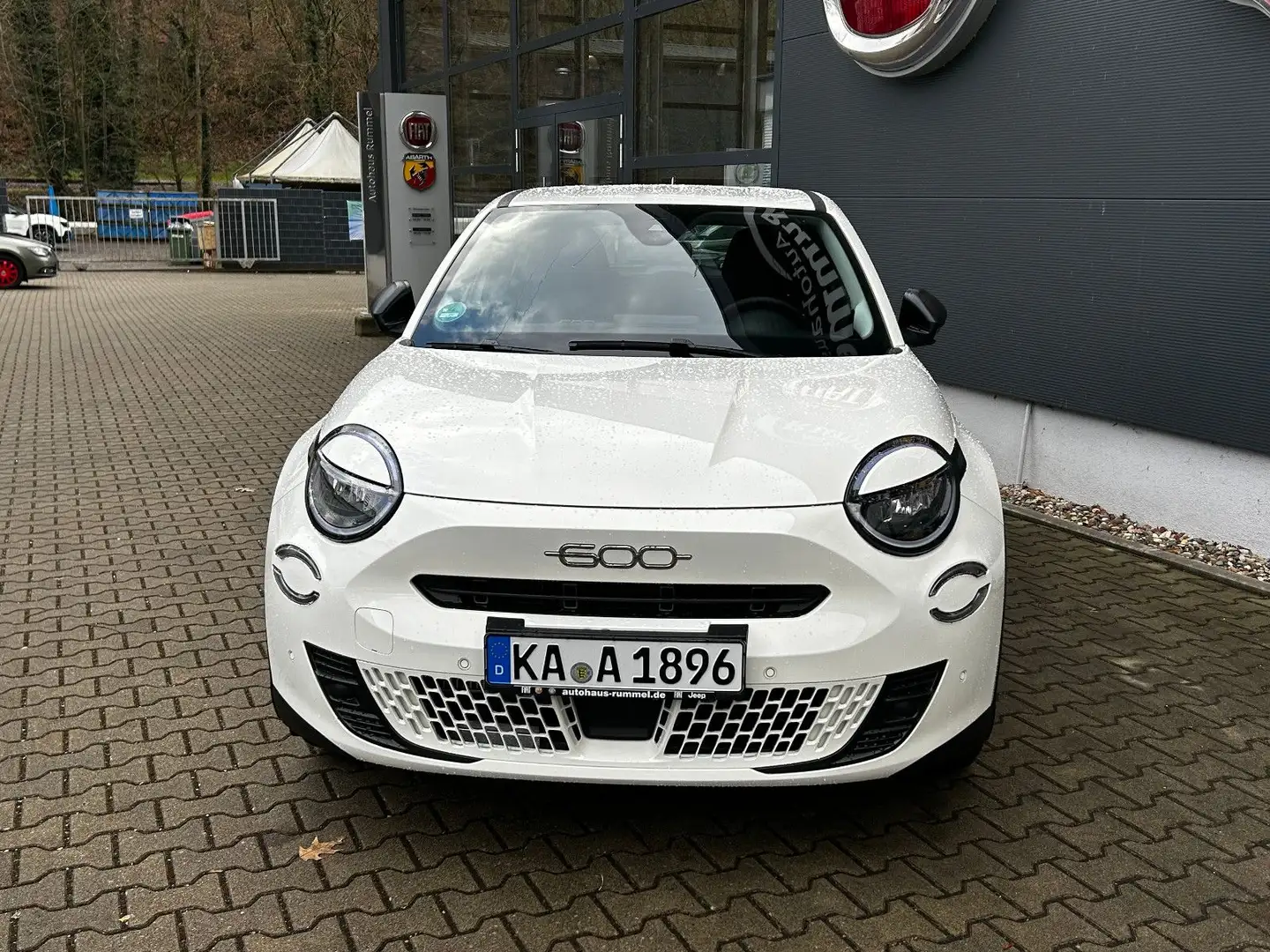 Fiat 600 Hybrid +KLIMA+LED+EINPARKHILFE+SITZHEIZUNG+ Weiß - 2