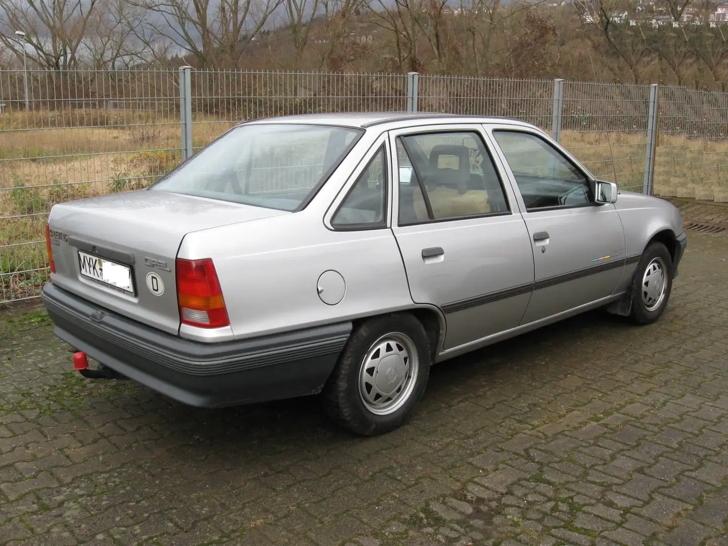 Opel Kadett Kadett e Miami Oldtimer H-Kennzeichen TÜV 8/25 Silber - 2