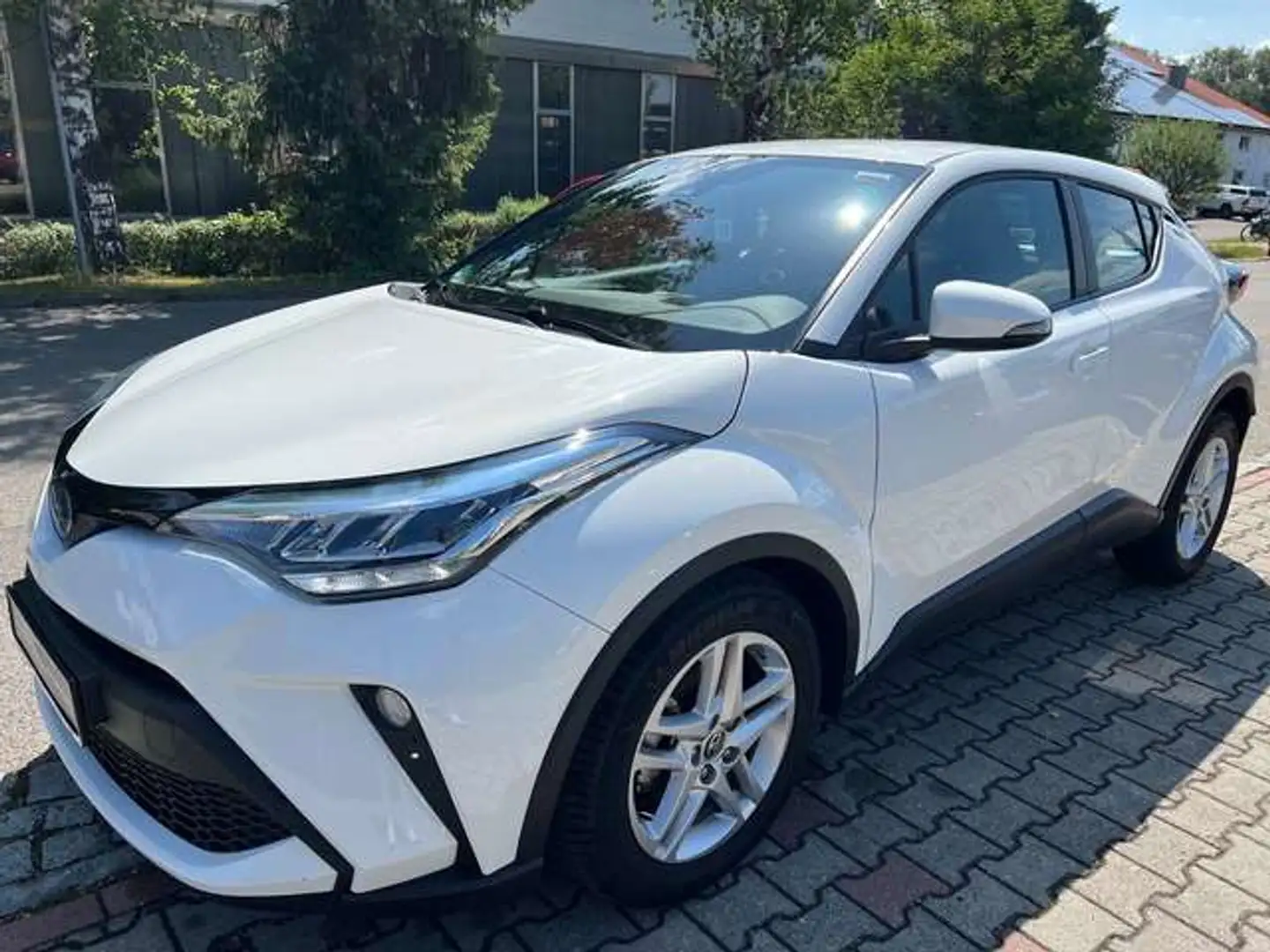 Toyota C-HR 1.8-l-VVTi Hybrid Flow Weiß - 2