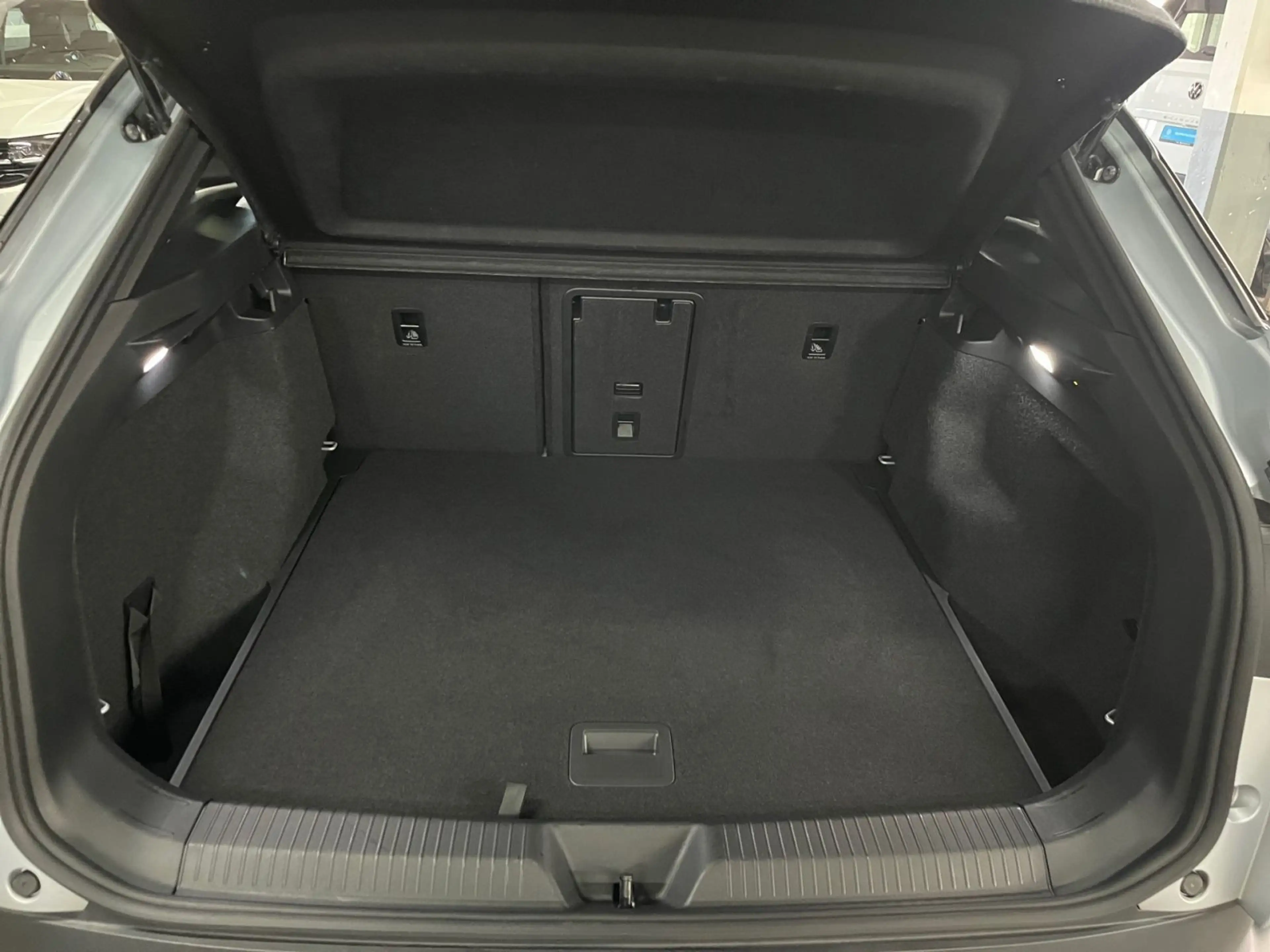 Volkswagen ID.4 GTX 220 kW 4M Navi AHK RFK — photo 11