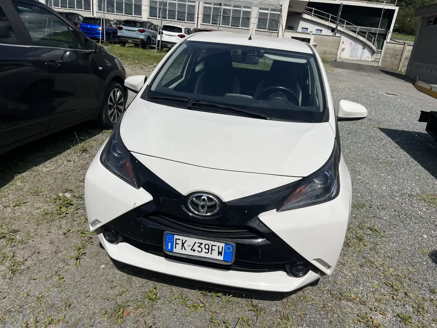 Toyota Aygo 5p 1.0 x-pure - 1