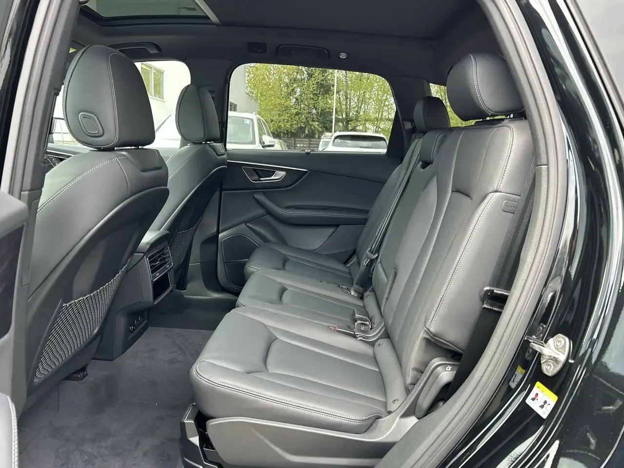 Audi Q7 снимка Audi Q7