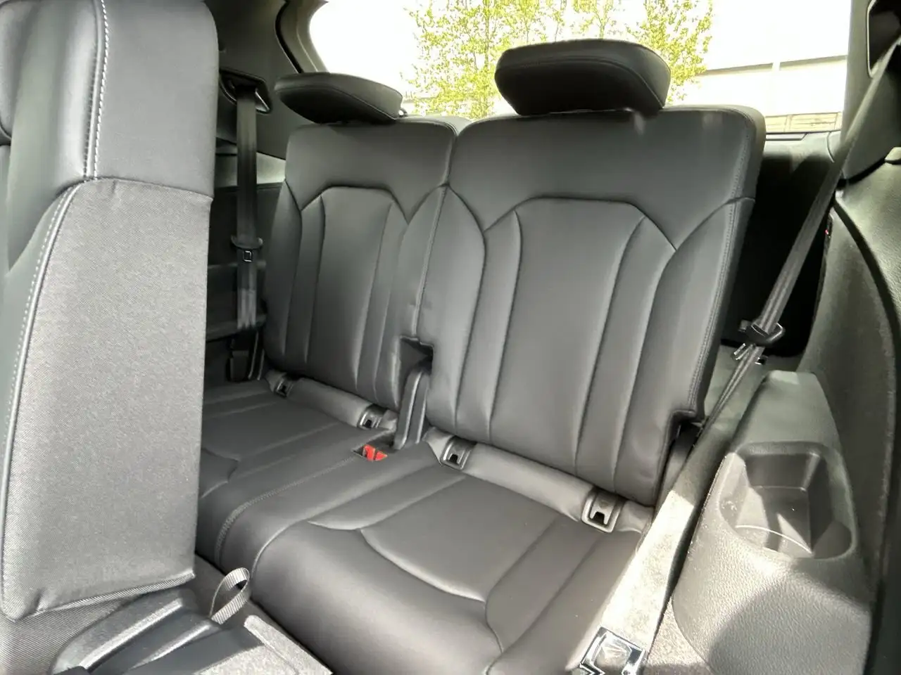 Audi Q7 снимка Audi Q7