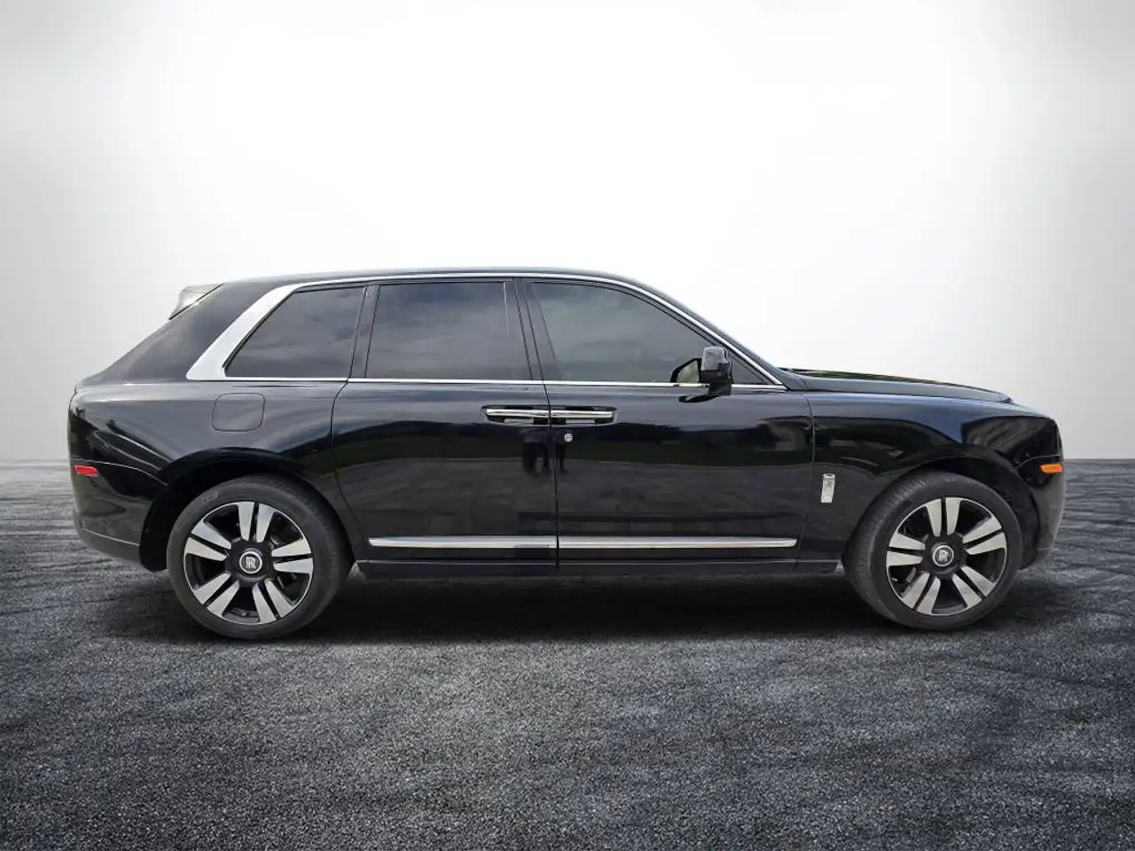 Rolls-Royce Cullinan fotografie Rolls-Royce Cullinan