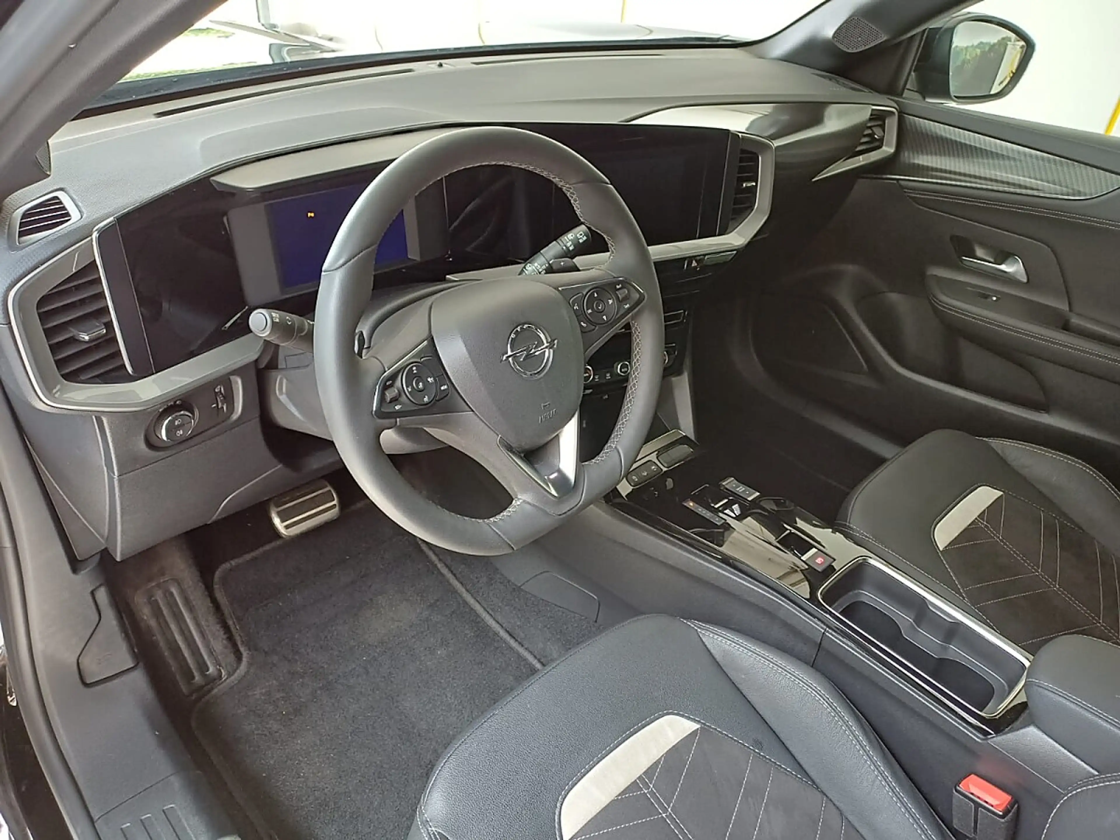 Opel Mokka 1,2 Direct Injection Turbo GS Aut. — photo 14