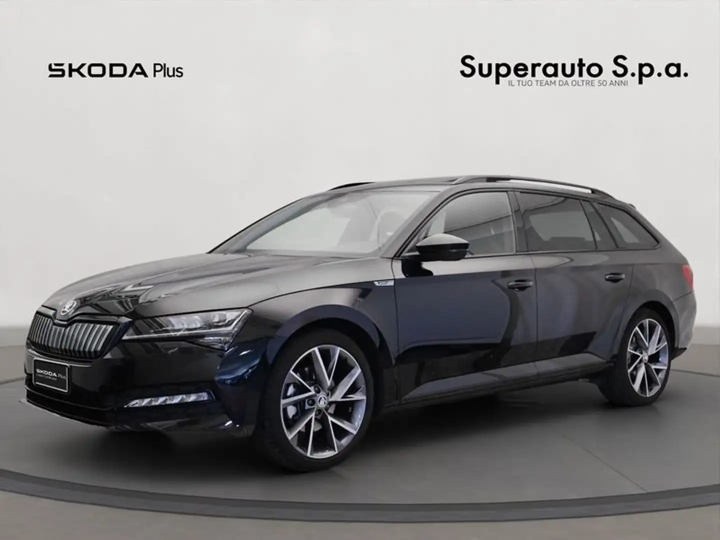 Skoda Superb 1.4 TSI Plug-In Hybrid DSG Wagon SportLine Nero - 1