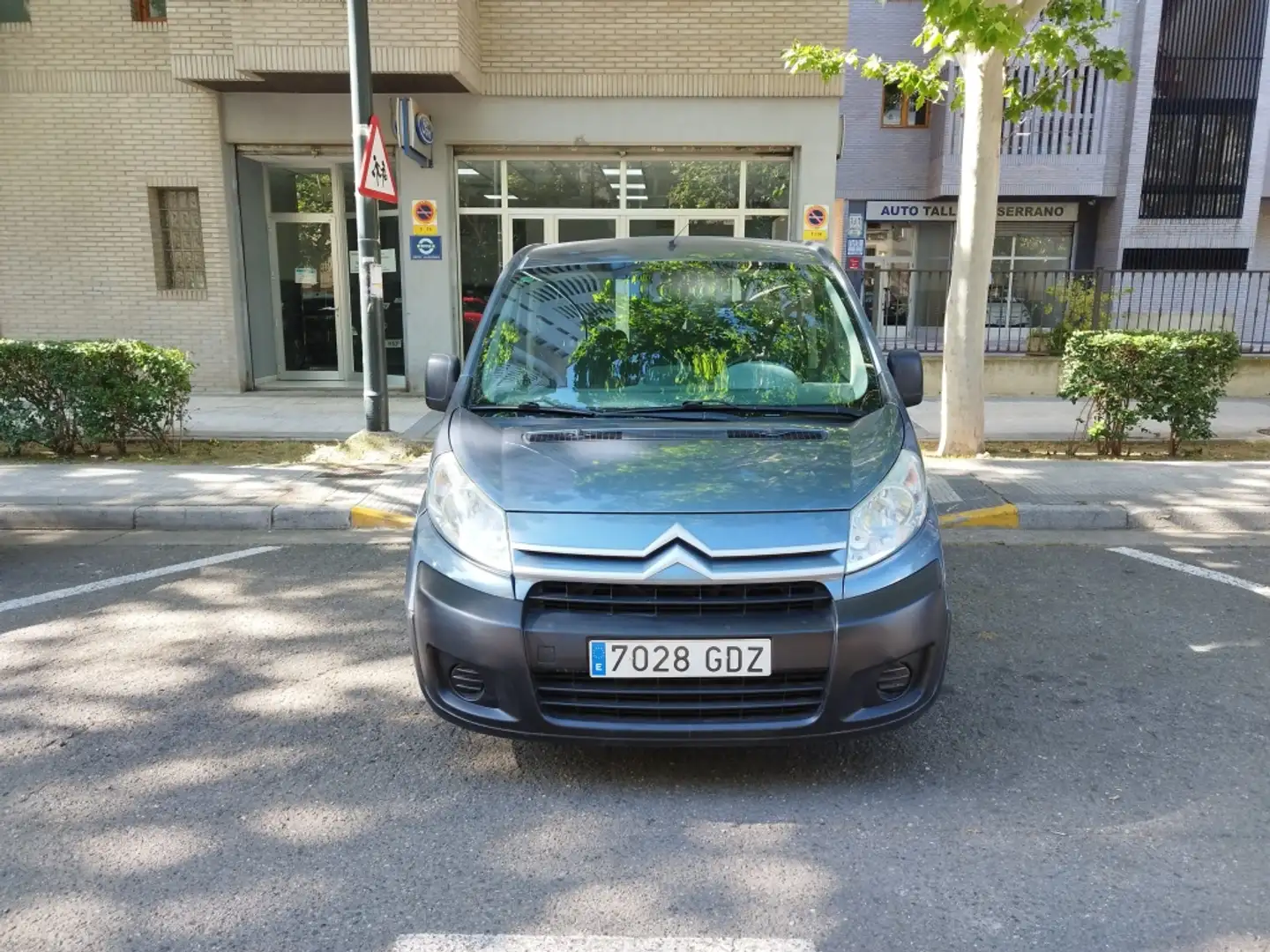 Citroen Jumpy Combi HDI L 5/6pl. 120 Gris - 2