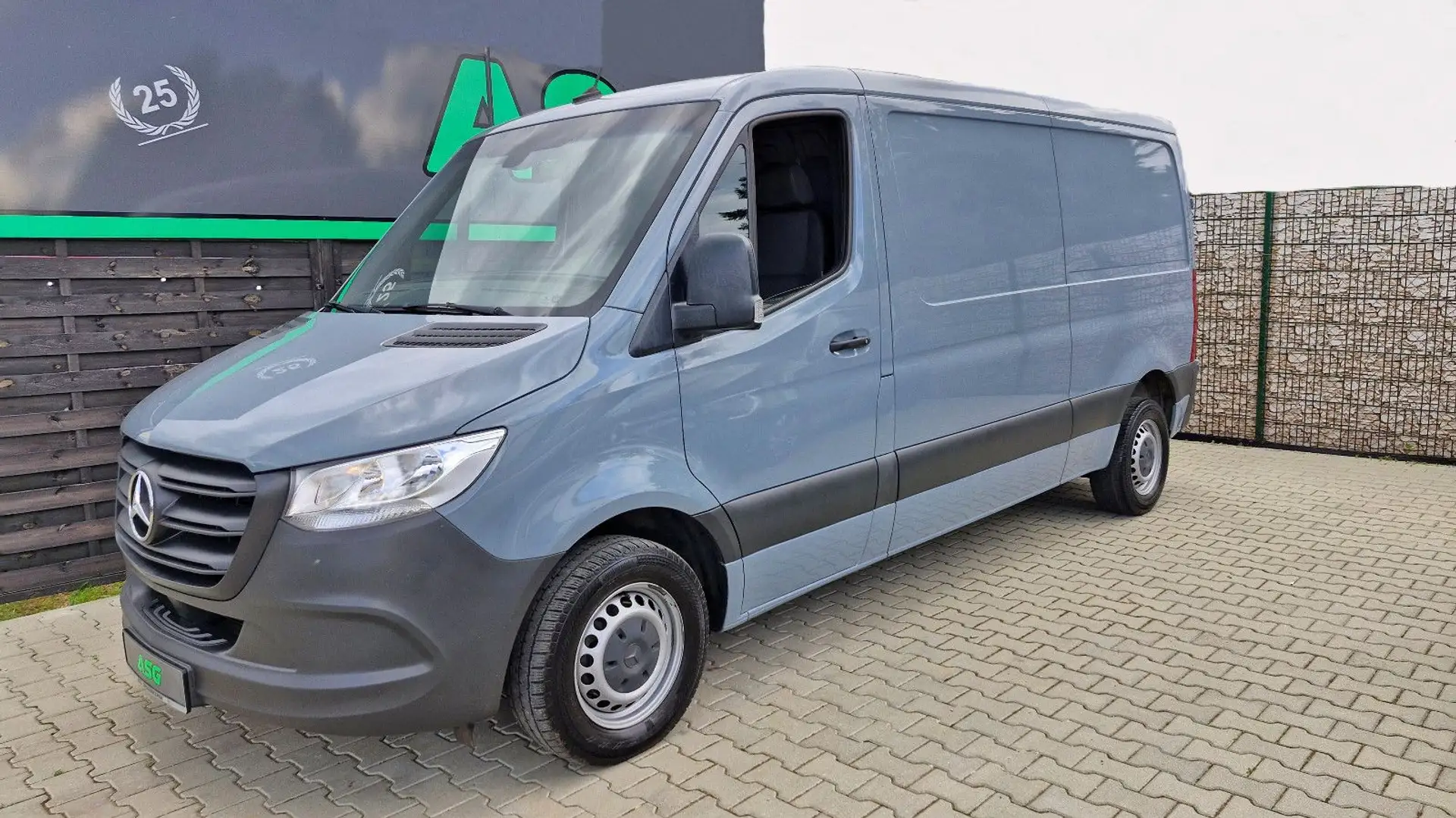 Mercedes-Benz Sprinter III Kasten - 214 CDI - L2H1 Blau - 1