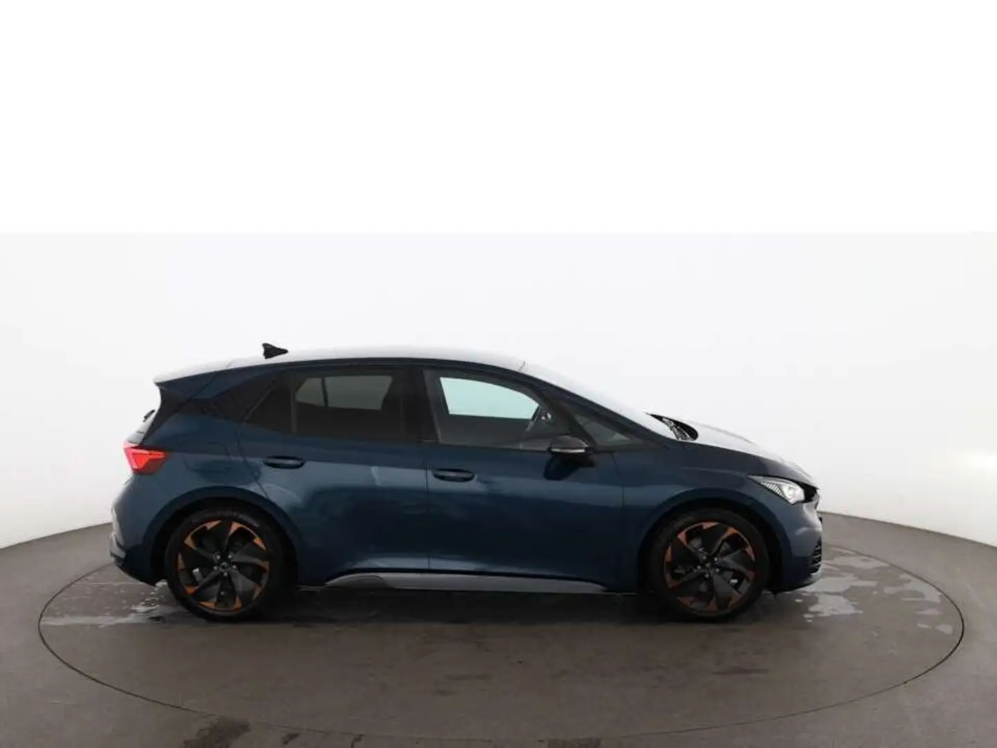 CUPRA Born 150 58kWh Aut LED RADAR NAVI SITZHZG R-CAM Blau - 2