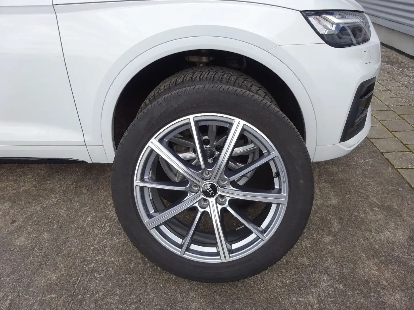 Audi Q5 SPORTB 40 TDI QUATTRO SPORT STANDHEIZ MATRIX Weiß - 2