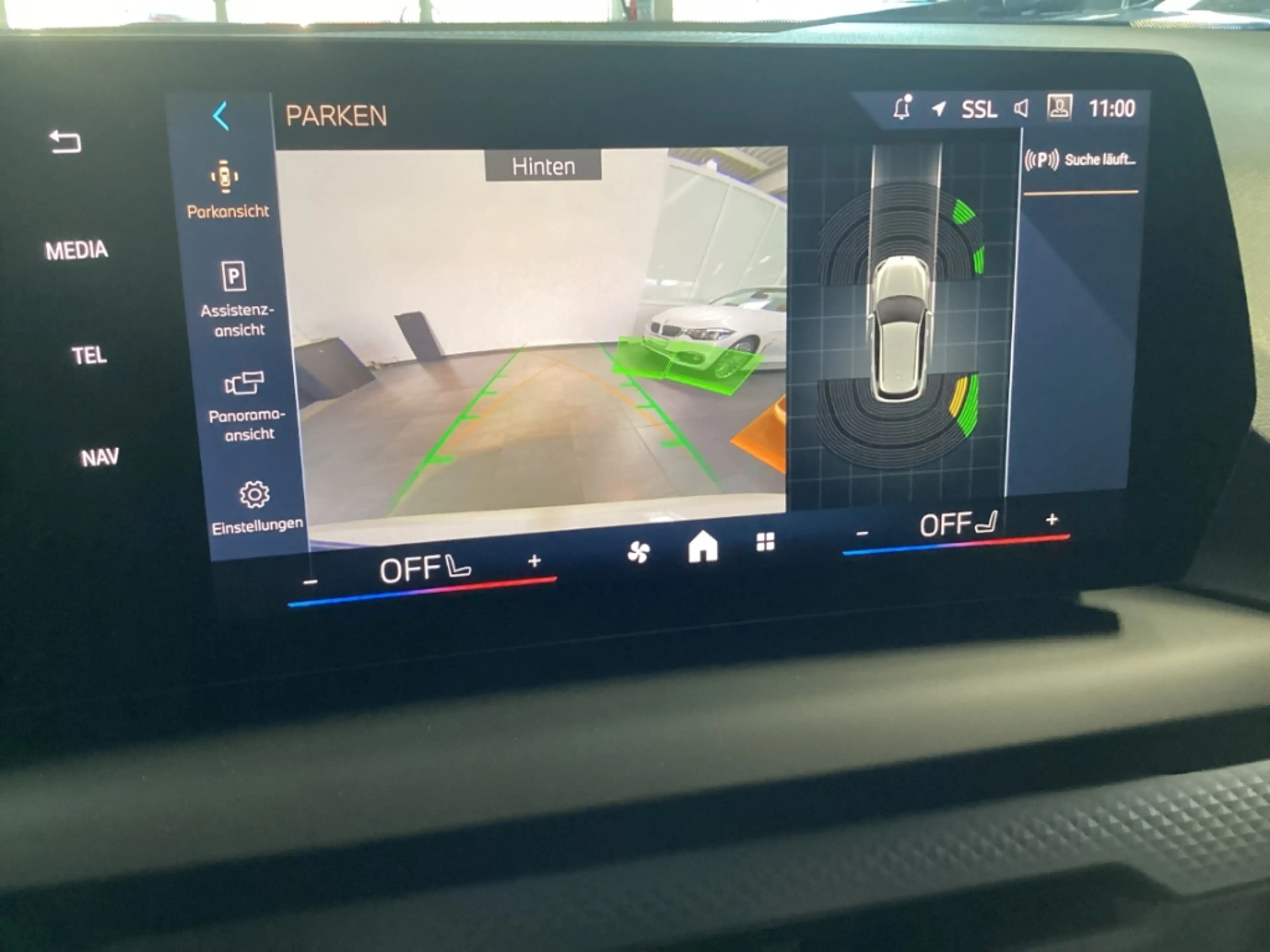 BMW 120 Navi adLED SHZ Alarm Klimaaut Sonnenschutz DrivAss — photo 15
