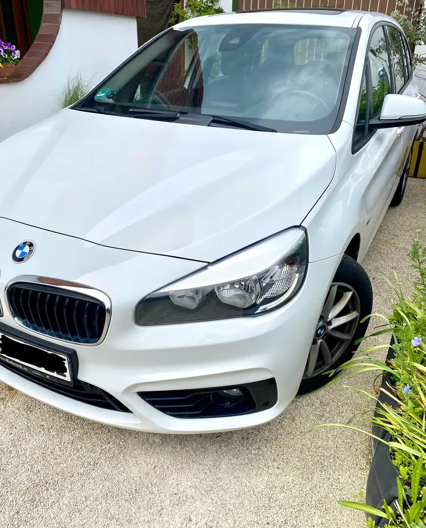 BMW 218 218i Gran Tourer Sport Line Weiß - 2