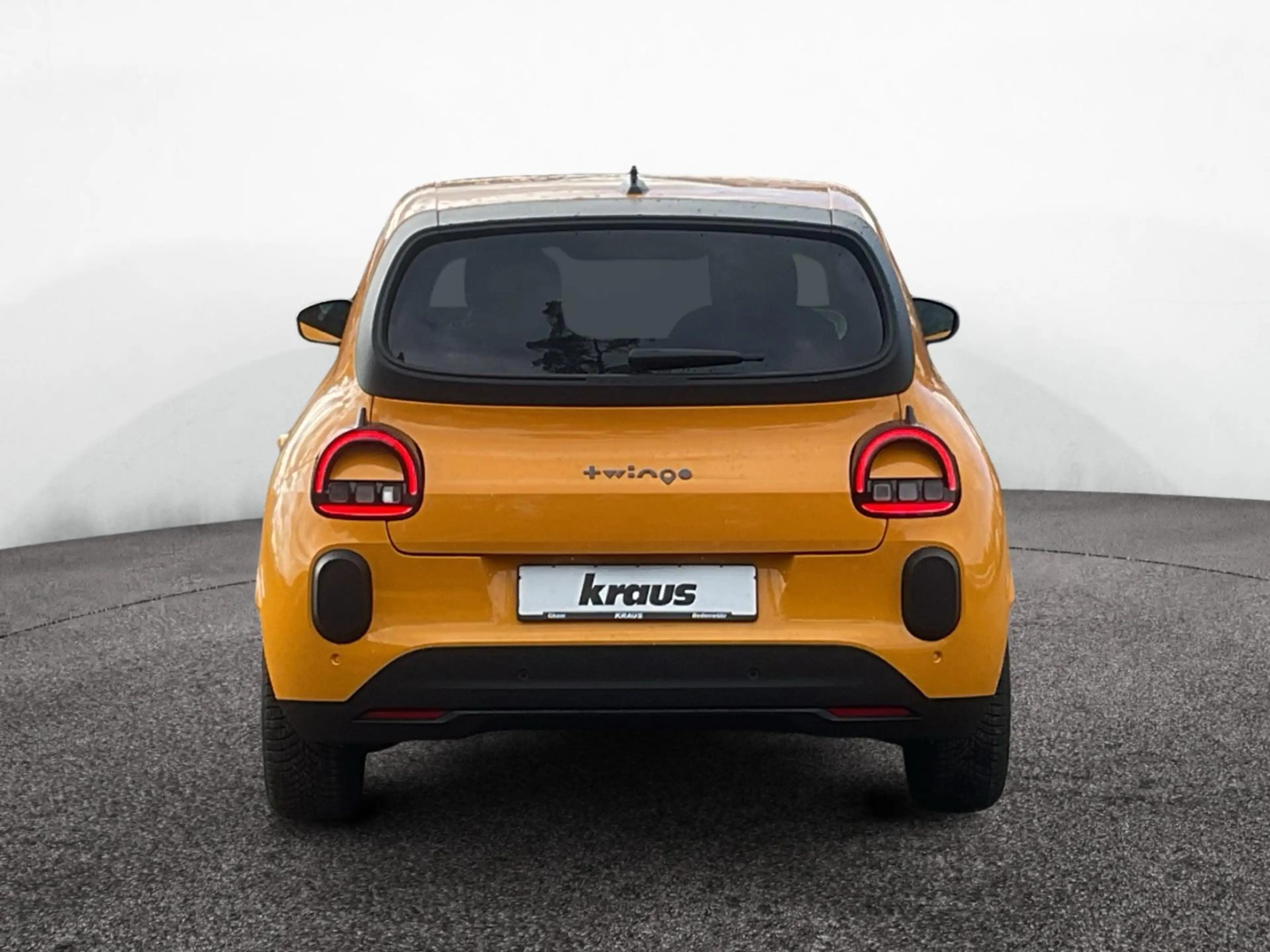 Renault Twingo E-Tech Evolution 80 Urban Range — photo 5