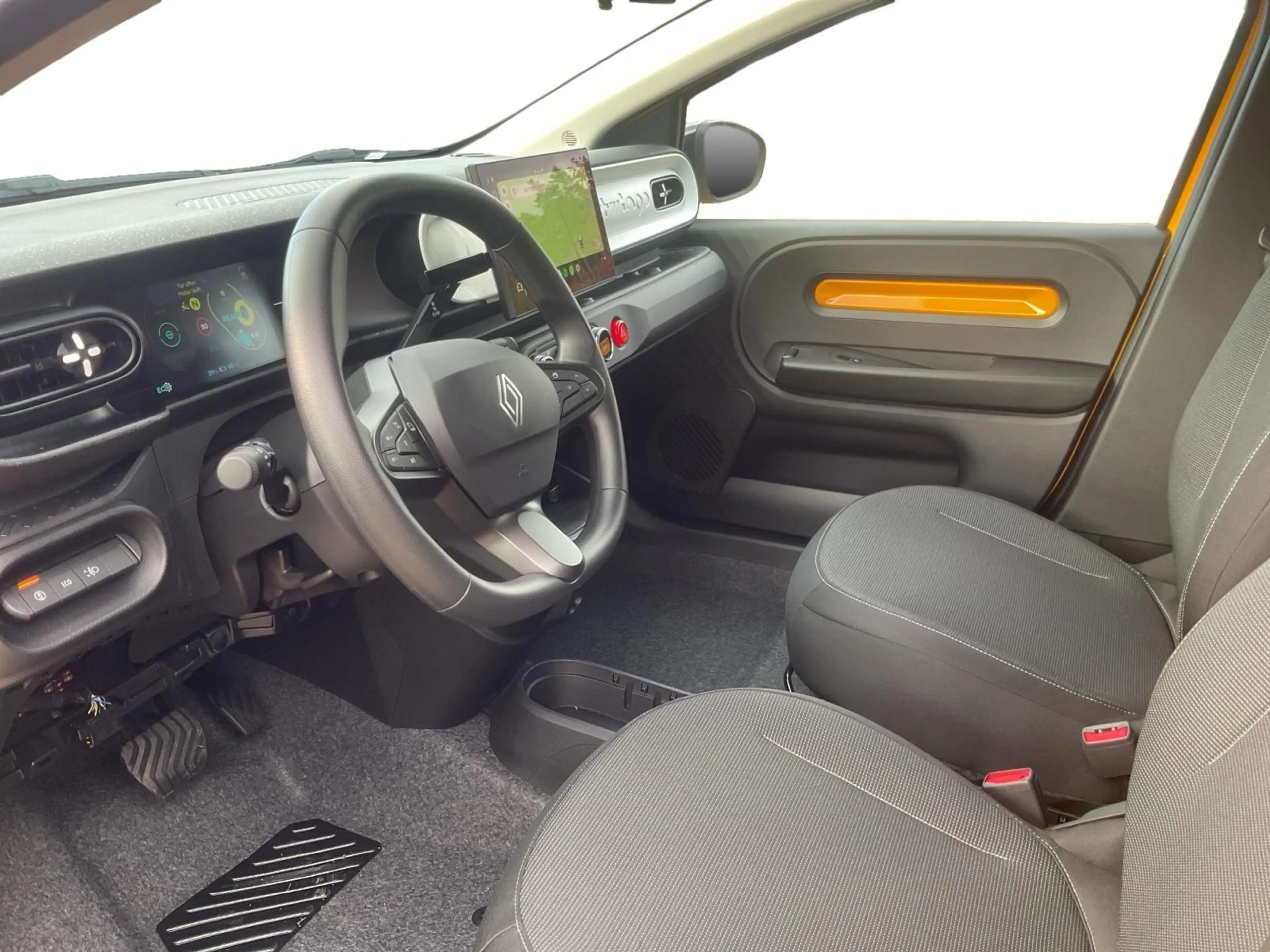 Renault Twingo E-Tech Evolution 80 Urban Range — photo 12