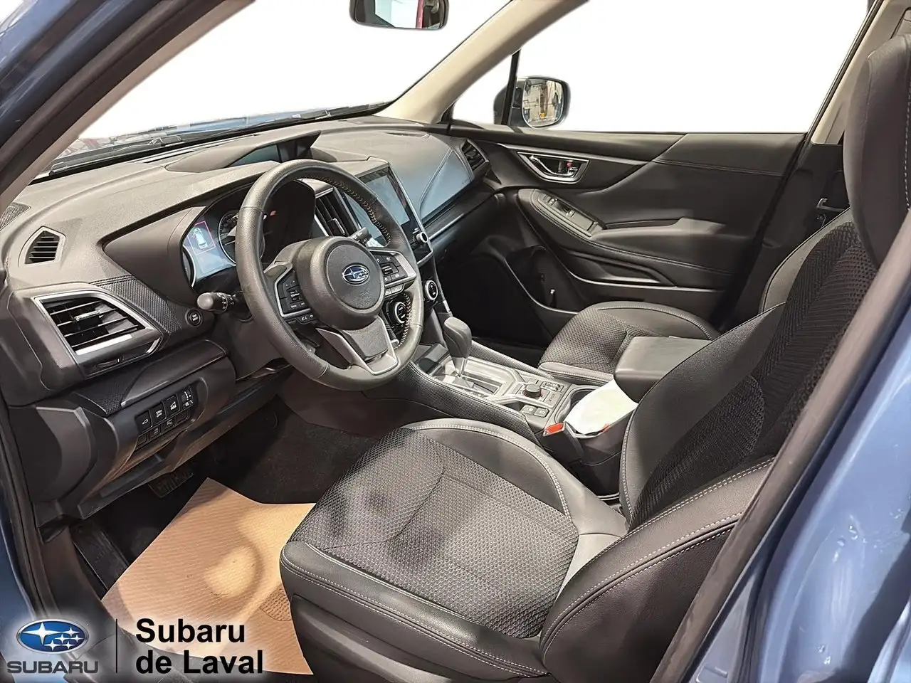 Subaru Forester снимка Subaru Forester