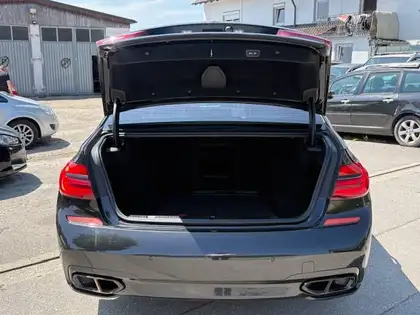 Annonce voiture d'occasion BMW 740 - CARADIZE