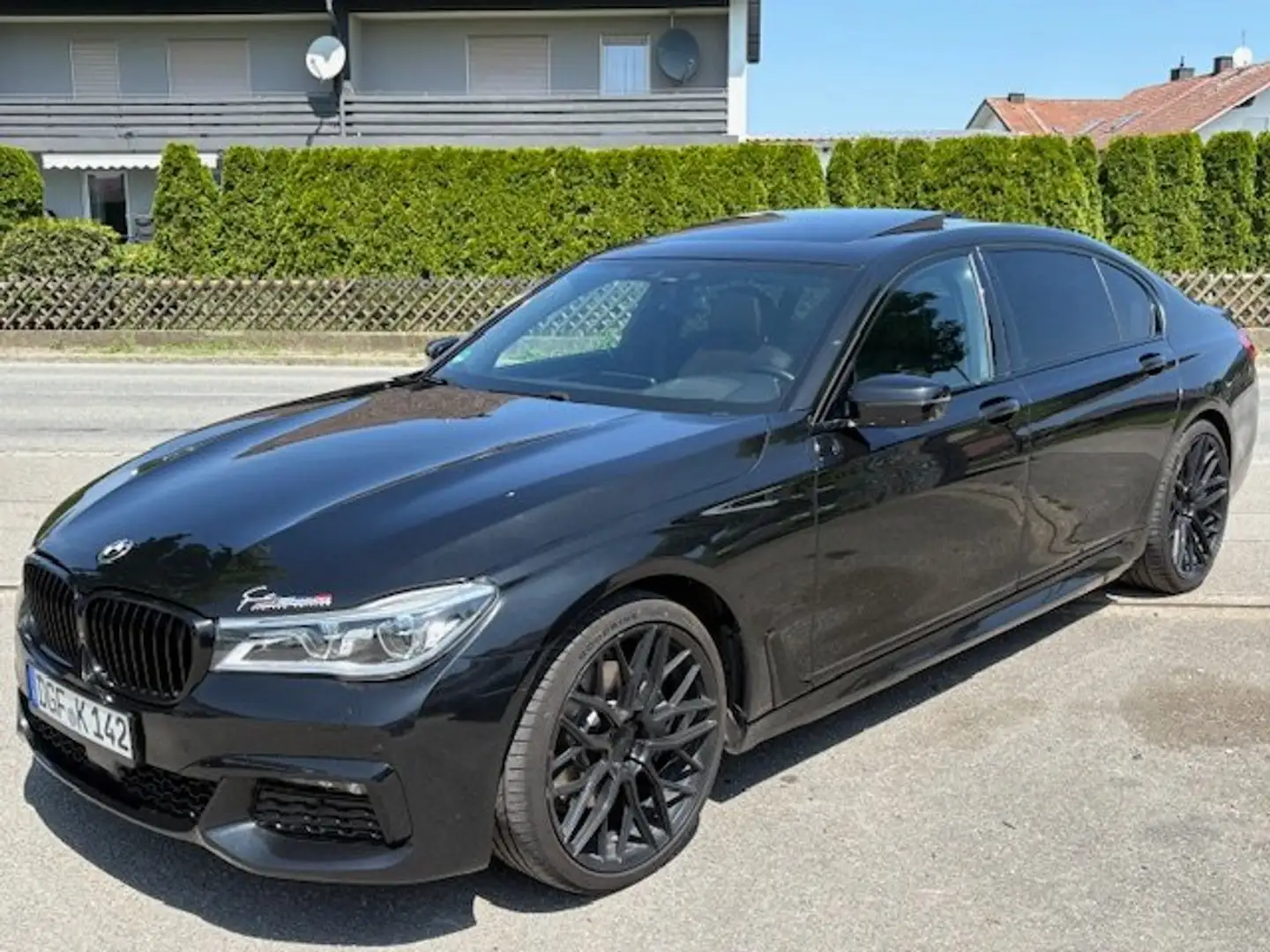 BMW 740 740 L i Vollausstattung Schwarz - 2