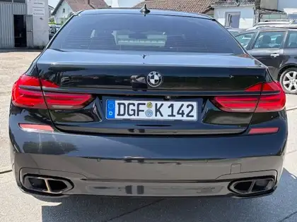 Annonce voiture d'occasion BMW 740 - CARADIZE