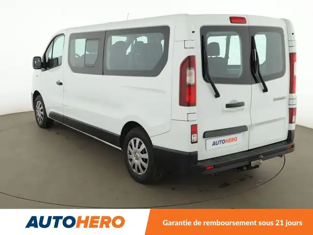 Renault Trafic view 4
