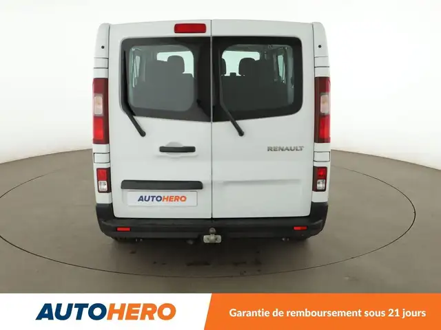 Renault Trafic view 5