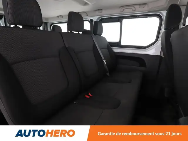 Renault Trafic view 14