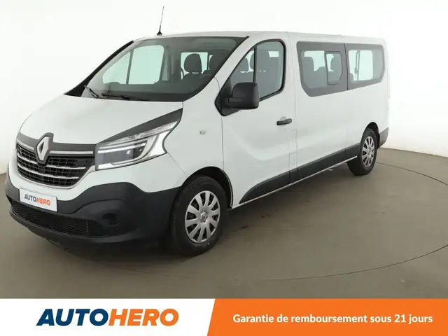 2020 Renault Trafic in White for sale